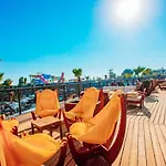 Hotel Alarcha &