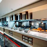 Alarcha & Hotel 5*