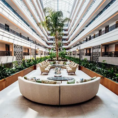 Hotel Alarcha & 5*